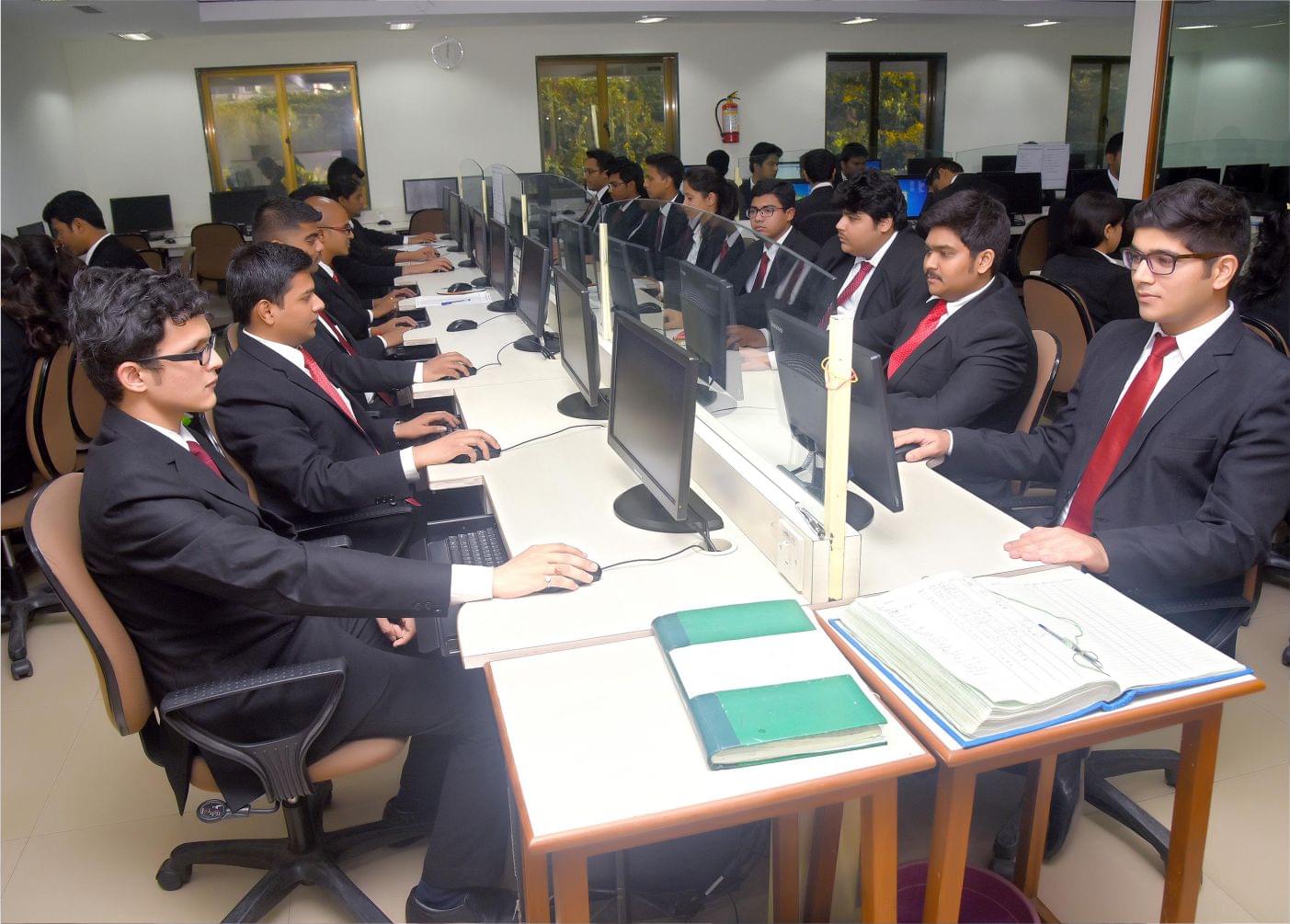 Chetana's Institute of Management and Research Mumbai IT Lab. photo 2